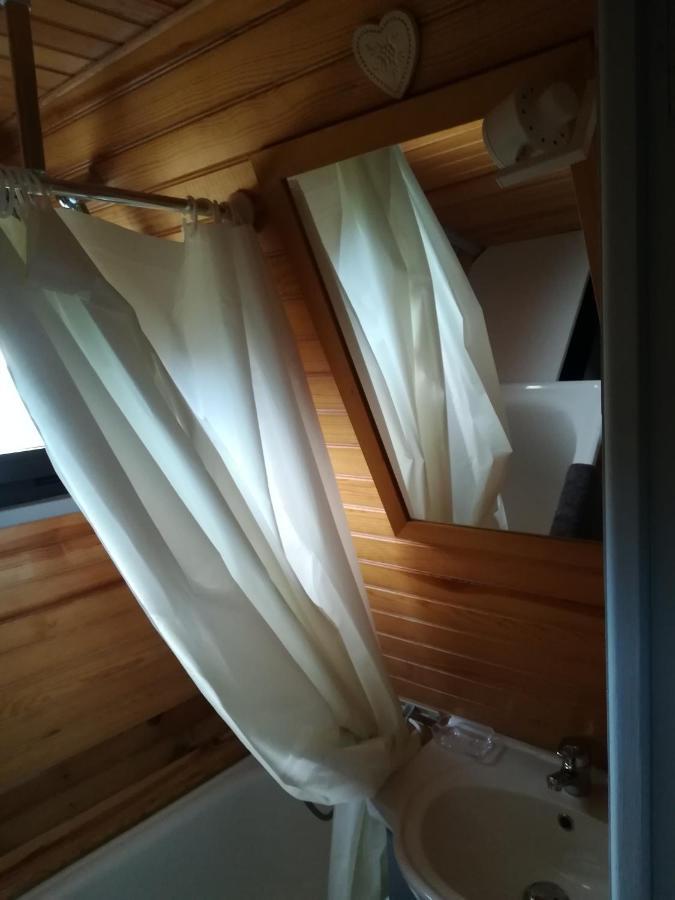 Chalet 2 Chambres レ・ザングル エクステリア 写真
